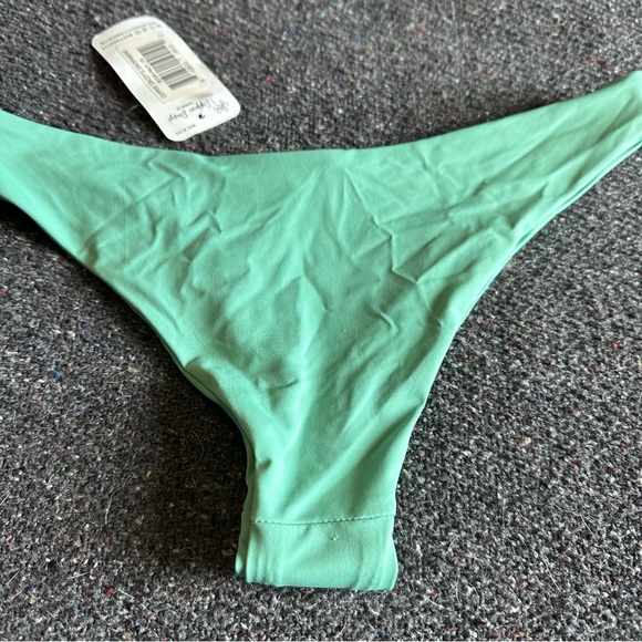 COPY - NWT Dippin Daisy’s Bikini Bottoms - Picture 4 of 8